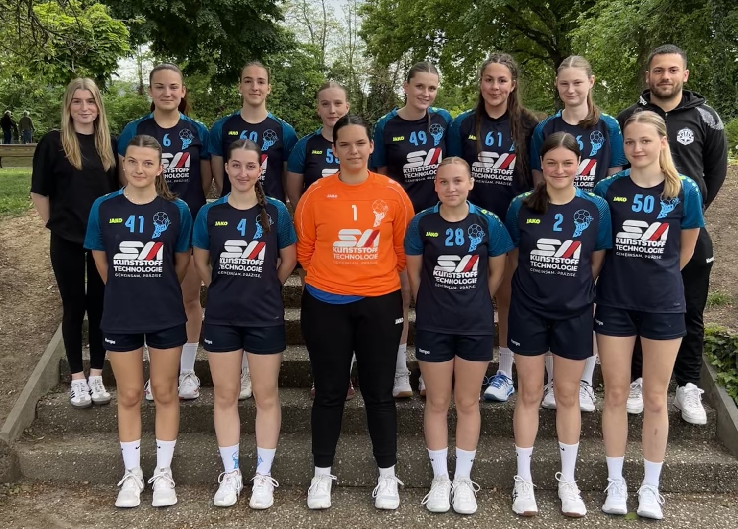 44 Bild AMädchen klein