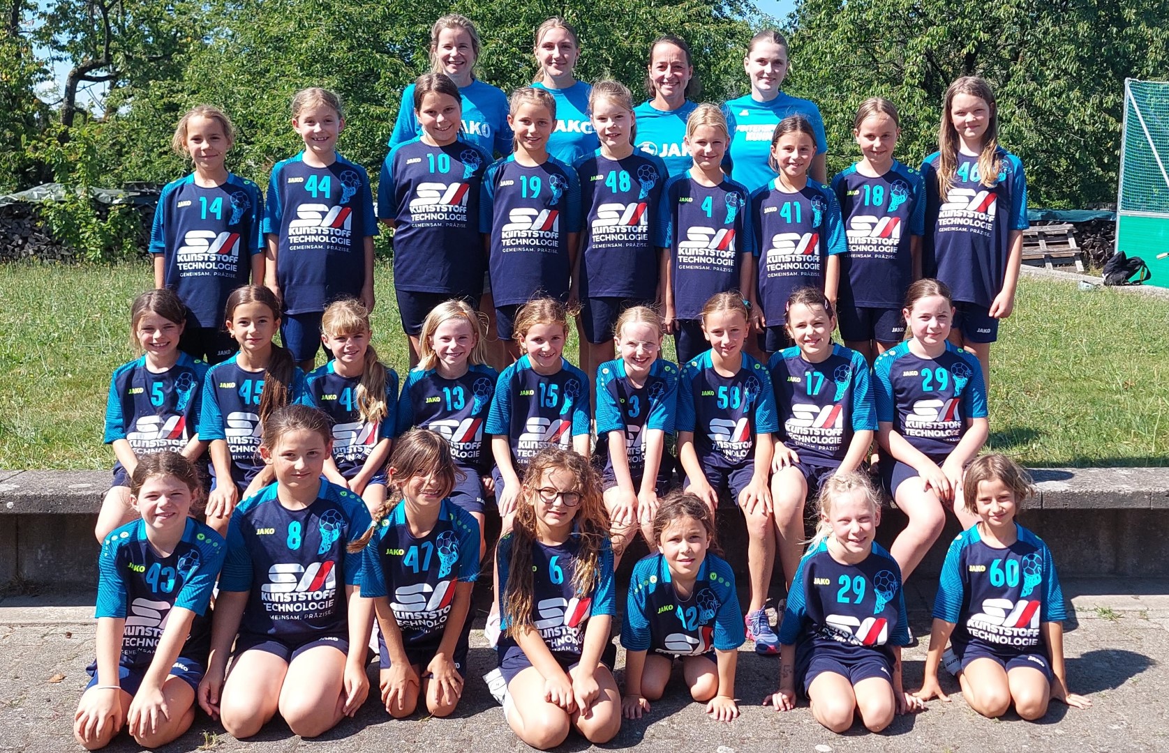 58 Bild EMädchen klein